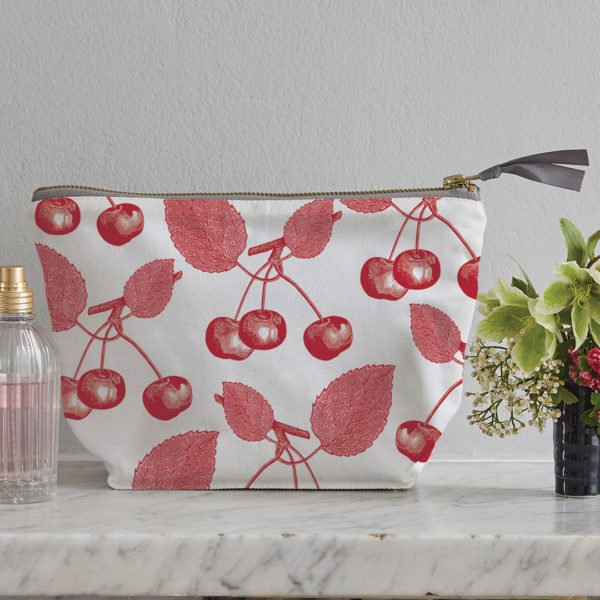 Cherry print cosmetic wash bag