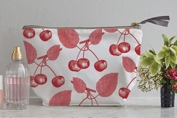 Cherry print cosmetic wash bag