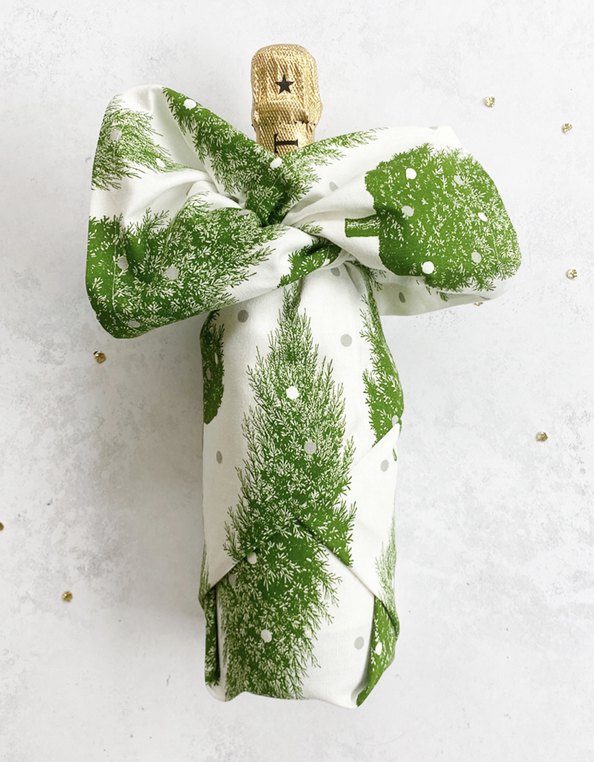Christmas Tree Tea towel bottle wrap